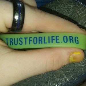 trustforlife.org bracelet